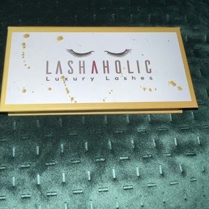 LASHAHOLIC INSTGLAM LASHES